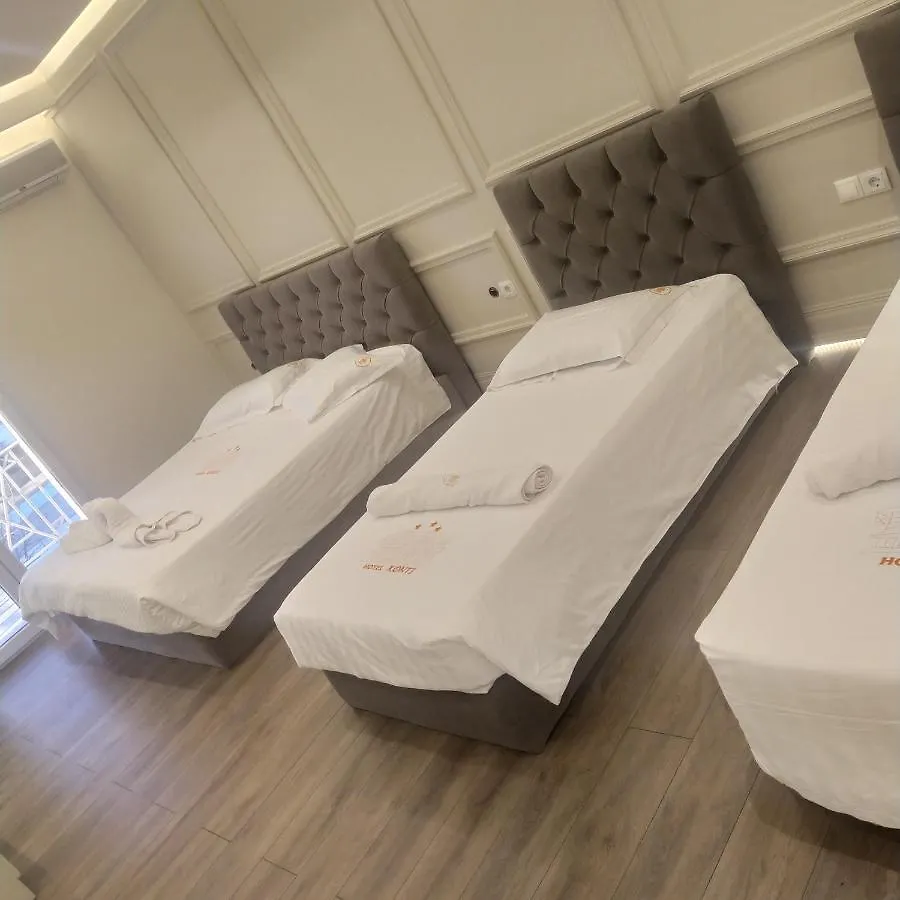 Hotel Konti Korce 3*,